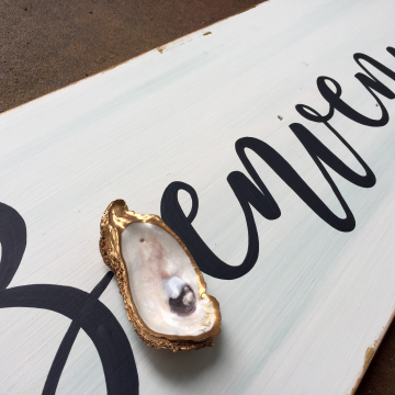 Bienvenue - wood sign with oyster shell, 12x36